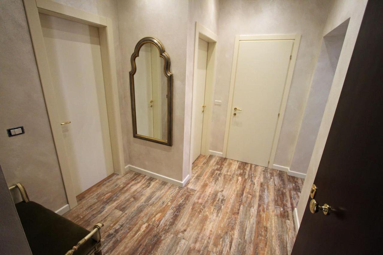Ciao Verona Bed And Kitchen Bagian luar foto