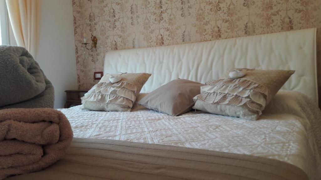 Ciao Verona Bed And Kitchen Bagian luar foto